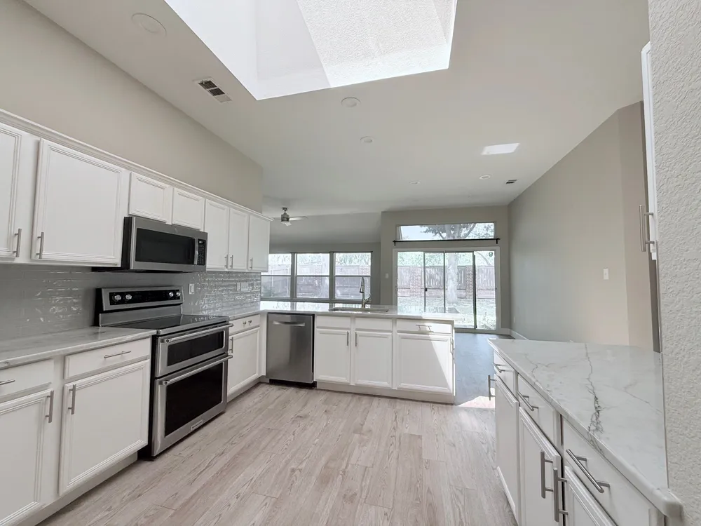 7608 Sunburst Trail Denton, TX 76210