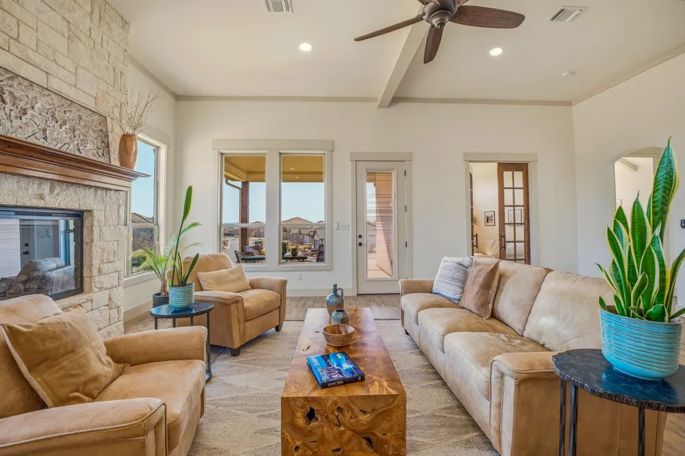 119 Valley View Glen Rose, TX 76043