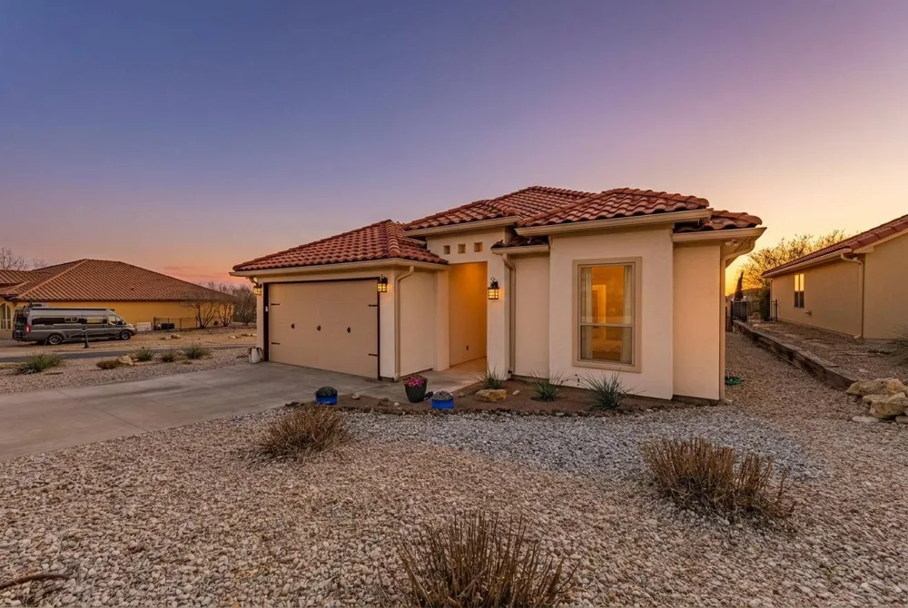 119 Valley View Glen Rose, TX 76043