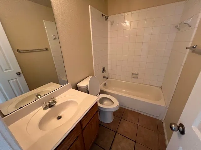 2001 Hickory Trail Anna, TX 75409