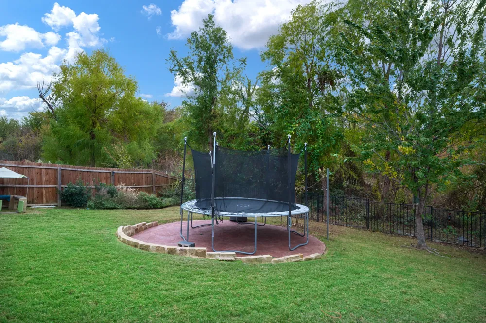 1120 Cheyenne Drive Aubrey, TX 76227