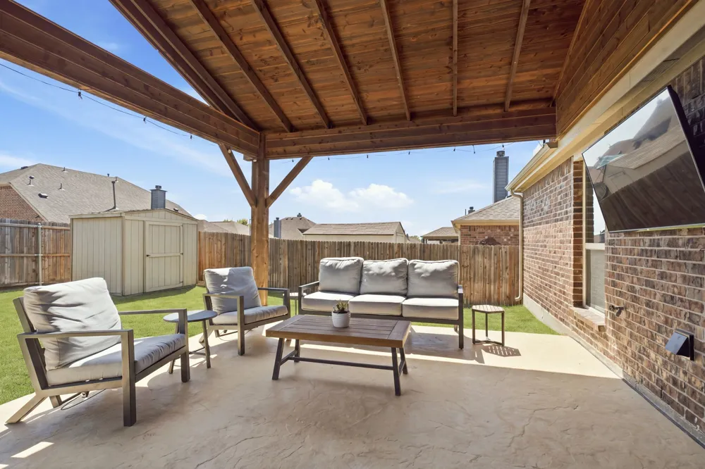 1425 Clayton Lane Celina, TX 75009