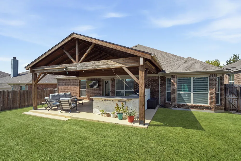 1425 Clayton Lane Celina, TX 75009