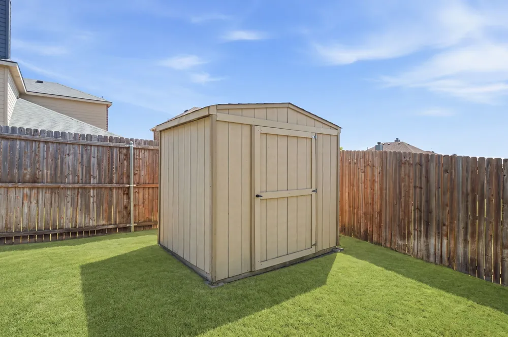 1425 Clayton Lane Celina, TX 75009
