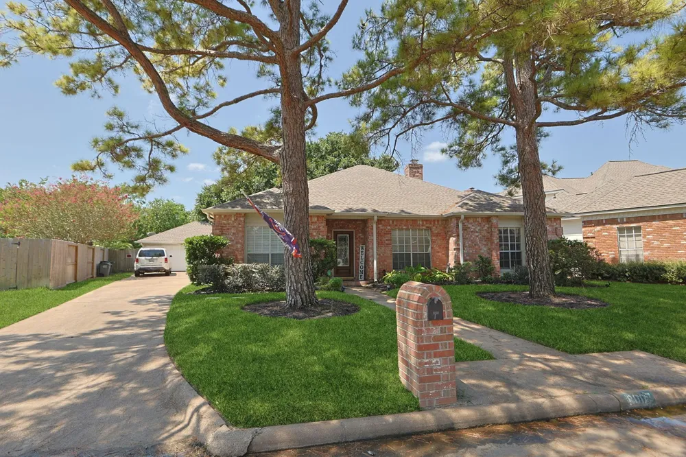 8007 Tustin Drive Houston, TX 77095