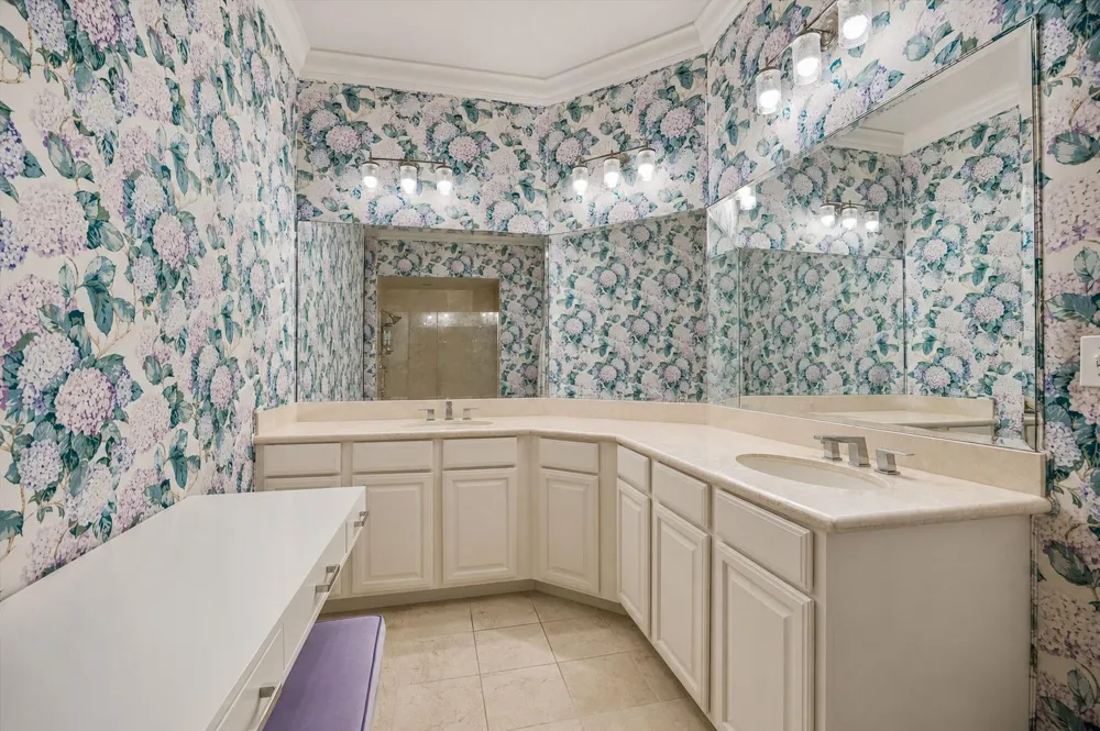 511 S Post Oak Lane #6D Houston, TX 77056