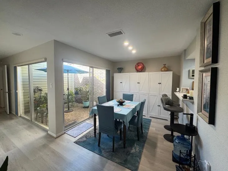6928 Lasker Drive Galveston, TX 77551