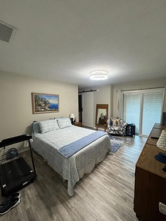 6928 Lasker Drive Galveston, TX 77551