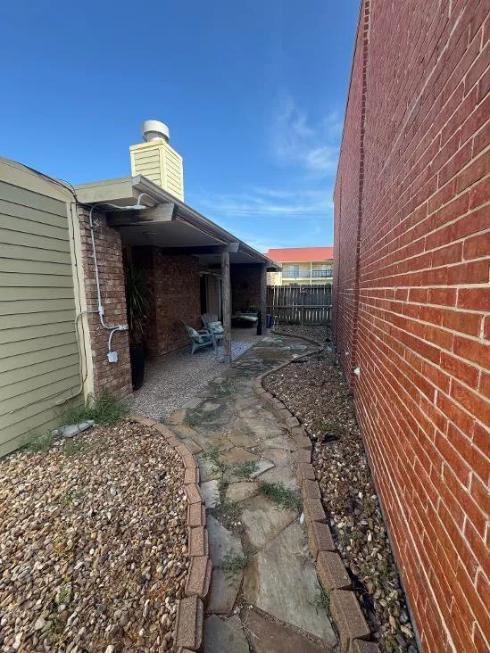 6928 Lasker Drive Galveston, TX 77551