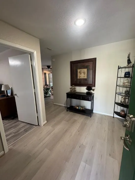 6928 Lasker Drive Galveston, TX 77551