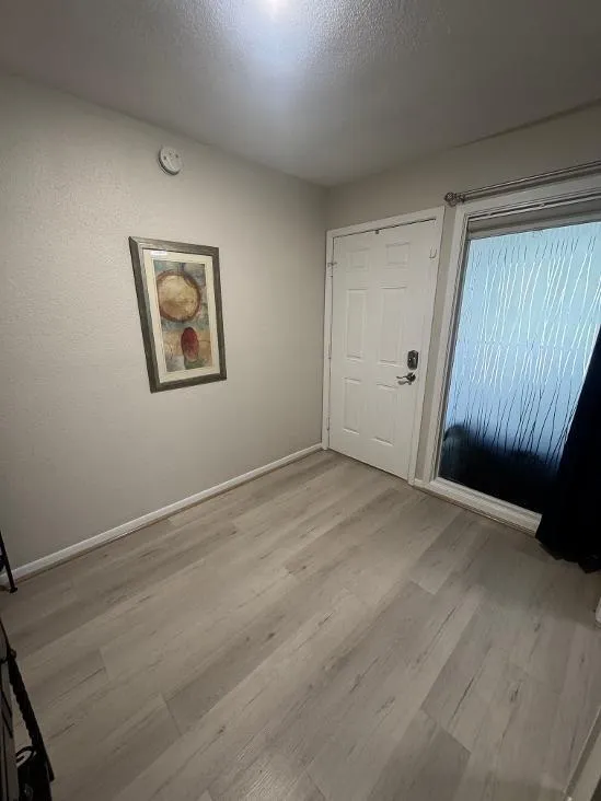 6928 Lasker Drive Galveston, TX 77551
