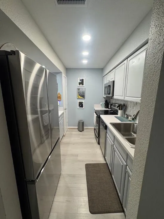 6928 Lasker Drive Galveston, TX 77551
