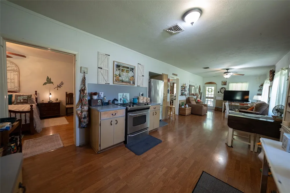 19314 Dallas Road Crosby, TX 77532