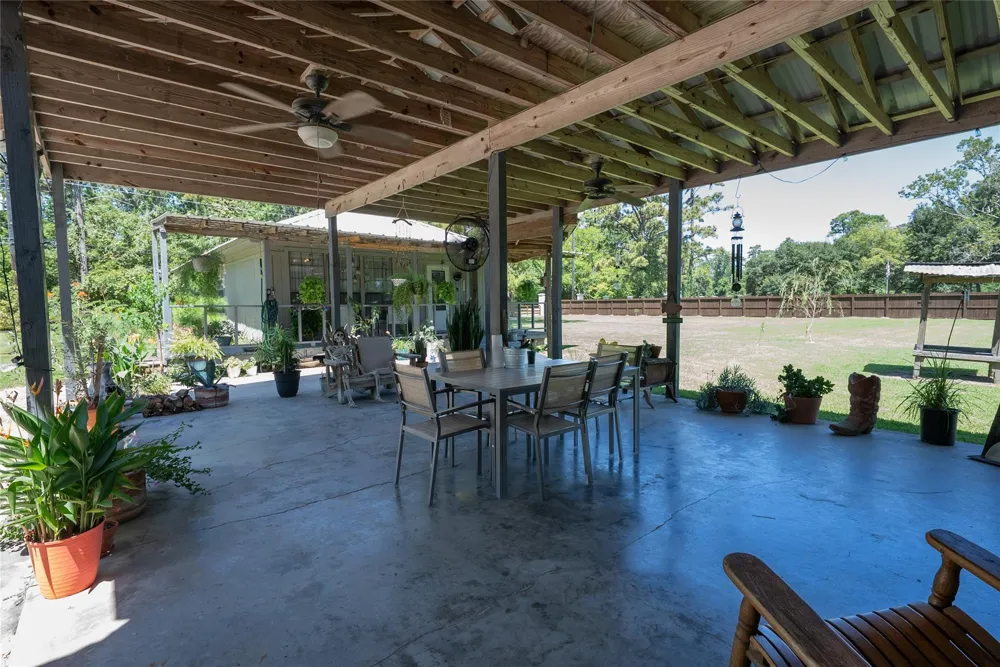 19314 Dallas Road Crosby, TX 77532