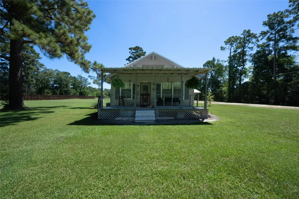19314 Dallas Road Crosby, TX 77532