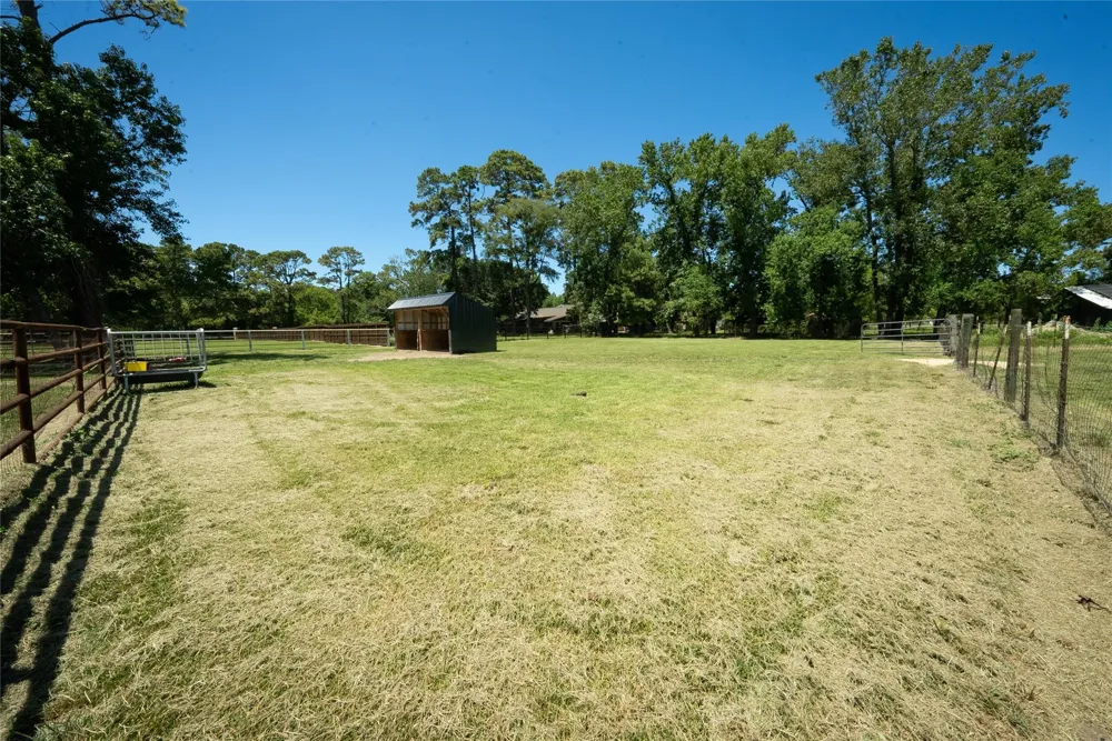 19314 Dallas Road Crosby, TX 77532