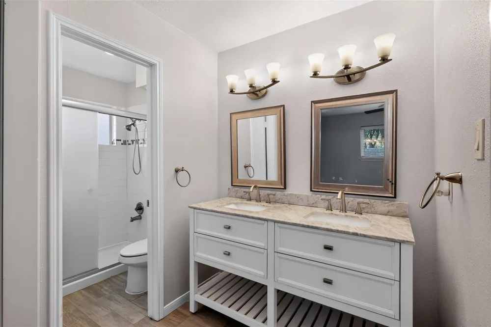 2747 Colony Drive Sugar Land, TX 77479