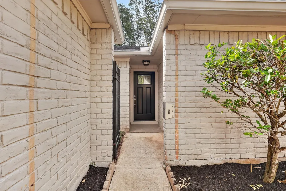 2747 Colony Drive Sugar Land, TX 77479
