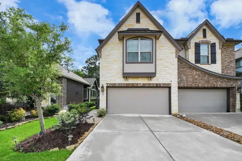 243 S Spotted Fern Drive