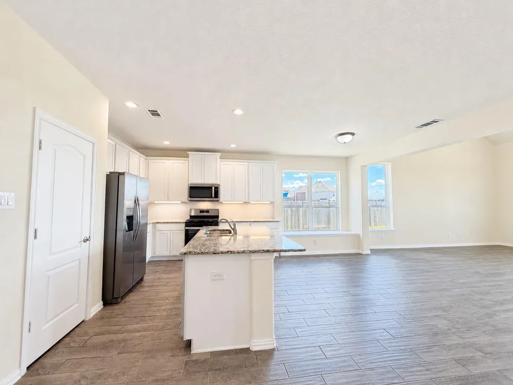 9734 Willowmoor Lane Brookshire, TX 77423