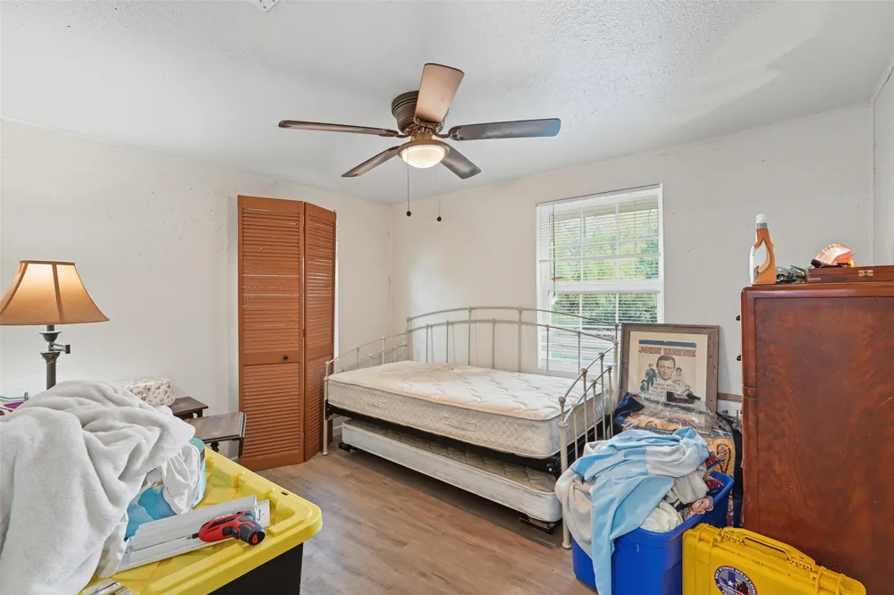 1080 CR 1235 Emory, TX 75440