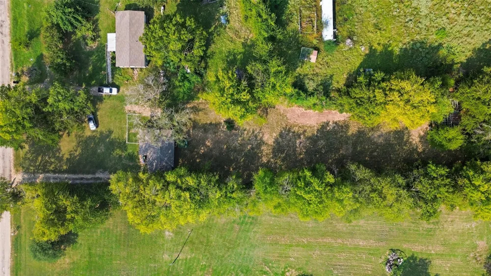 1080 CR 1235 Emory, TX 75440