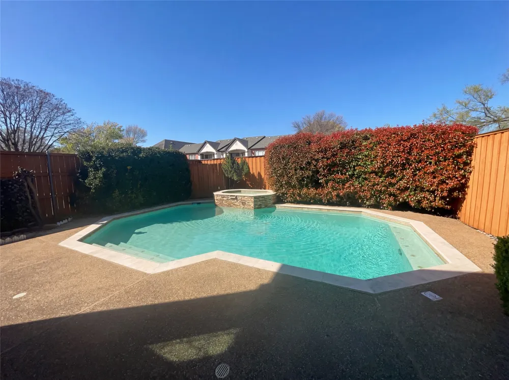 2741 Barrington Drive Plano, TX 75093
