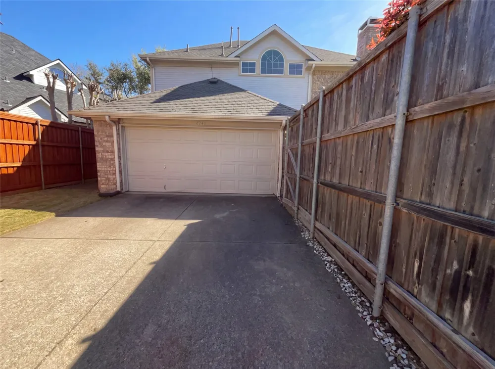 2741 Barrington Drive Plano, TX 75093