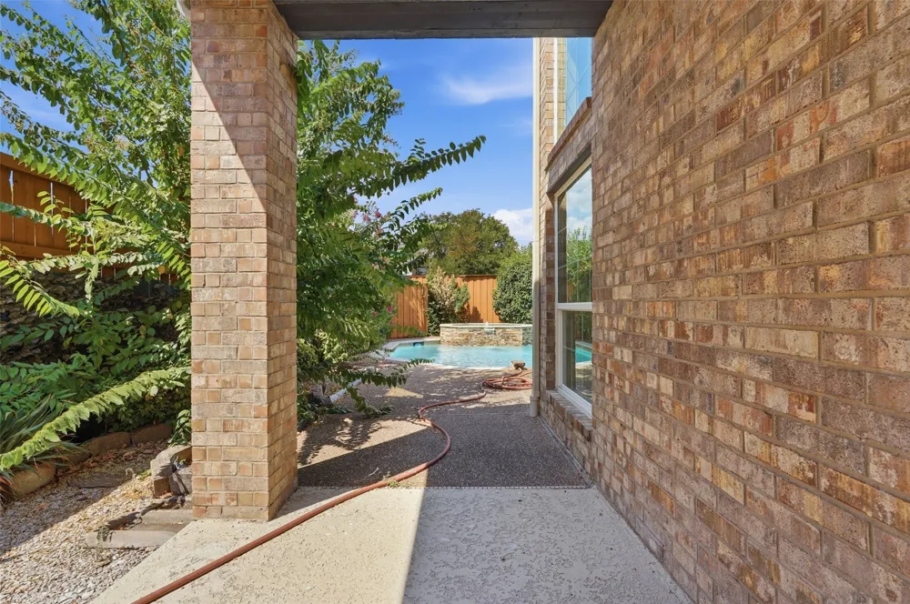 2741 Barrington Drive Plano, TX 75093