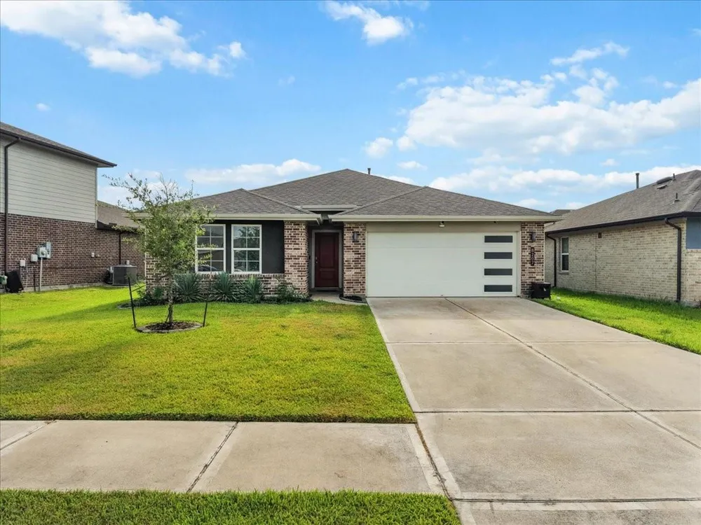 8207 Sugar Cane Lane Rosharon, TX 77583