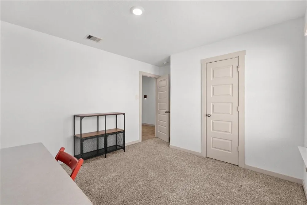 8207 Sugar Cane Lane Rosharon, TX 77583
