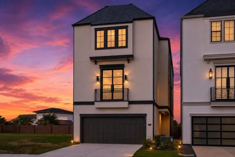 4623 Sunset Circle