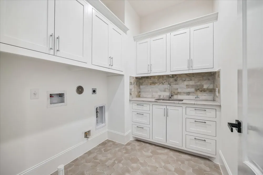 4623 Sunset Circle Sugar Land, TX 77479