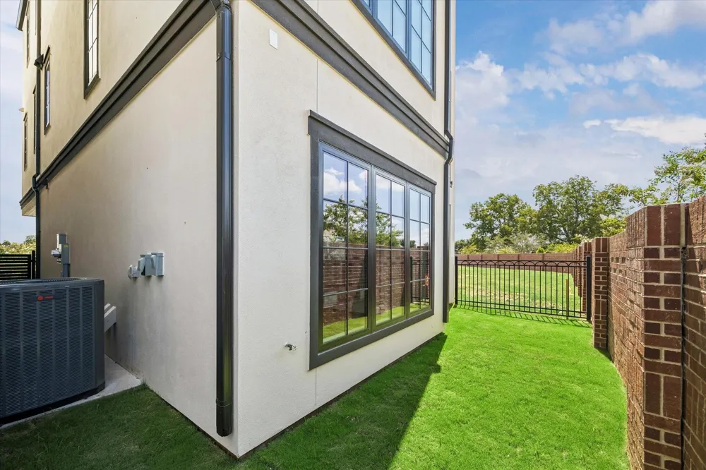 4623 Sunset Circle Sugar Land, TX 77479