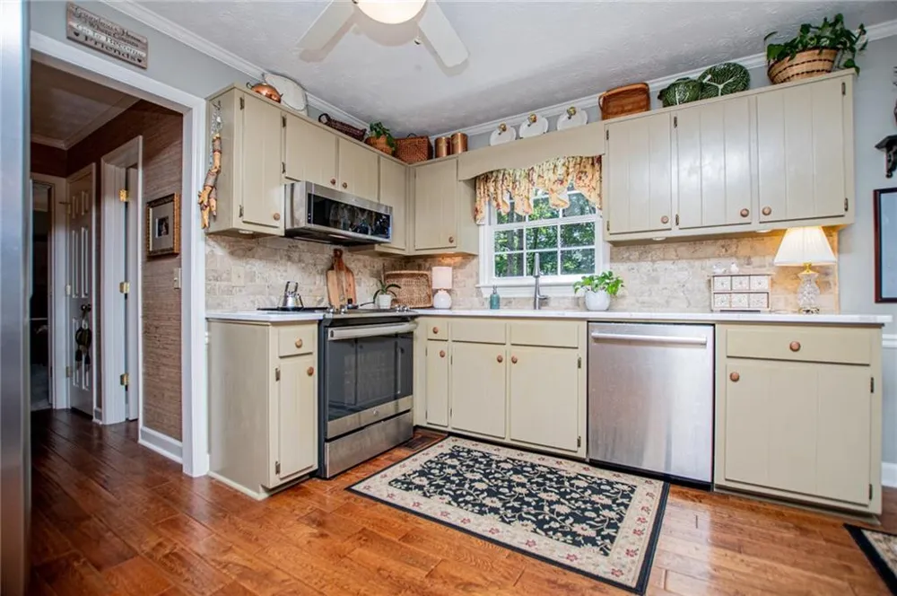 3191 Cedardale Drive Douglasville, GA 30135