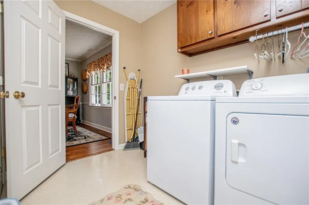 3191 Cedardale Drive Douglasville, GA 30135