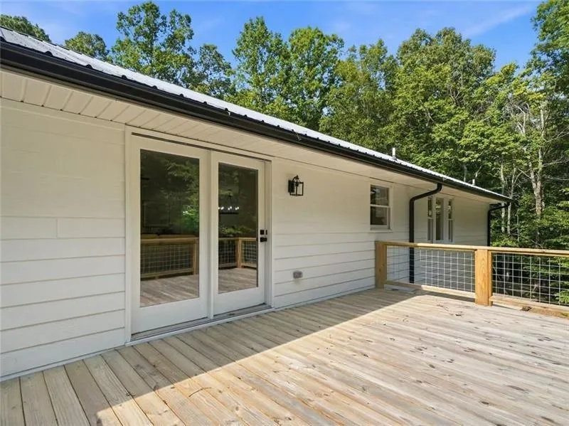 627 Ammons Drive Waleska, GA 30183