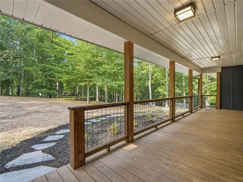 627 Ammons Drive Waleska, GA 30183