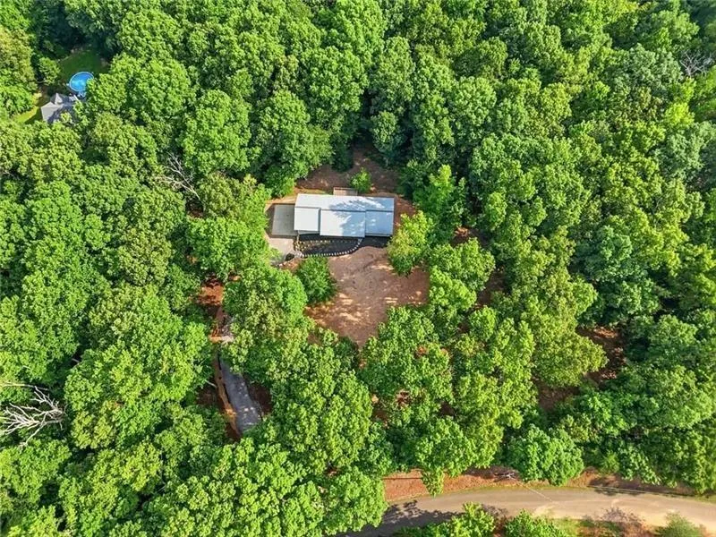 627 Ammons Drive Waleska, GA 30183
