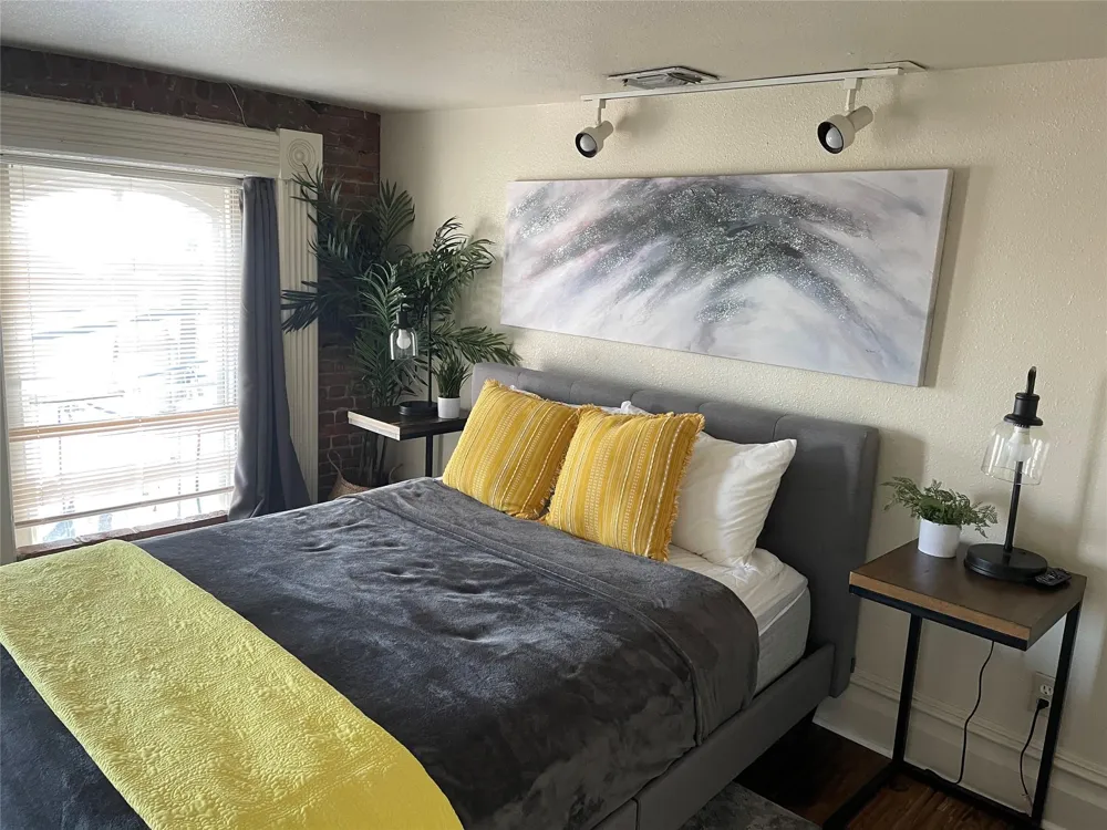 2118 Strand Street #209 Galveston, TX 77550