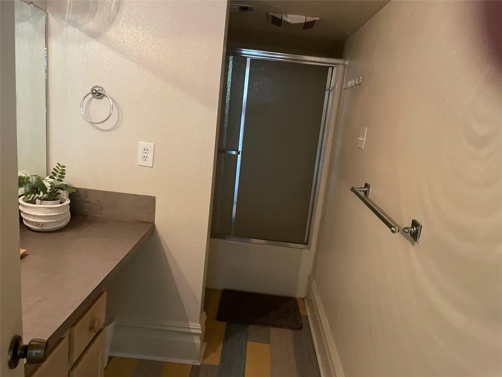 2118 Strand Street #209 Galveston, TX 77550