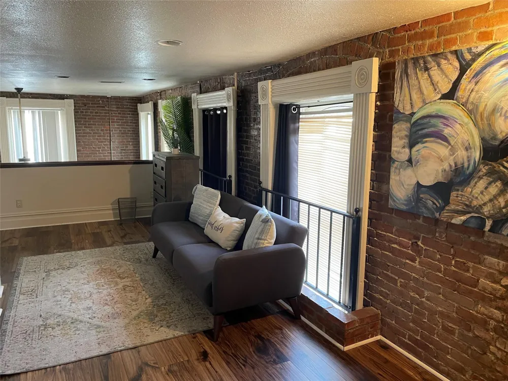 2118 Strand Street #209 Galveston, TX 77550