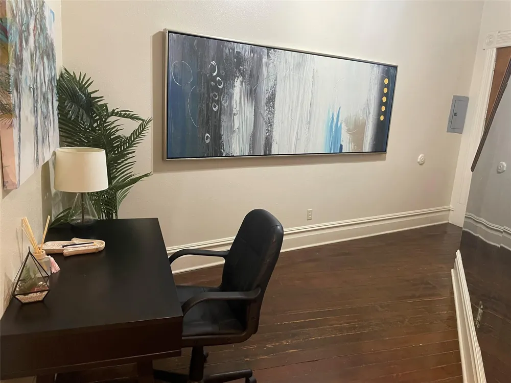 2118 Strand Street #209 Galveston, TX 77550
