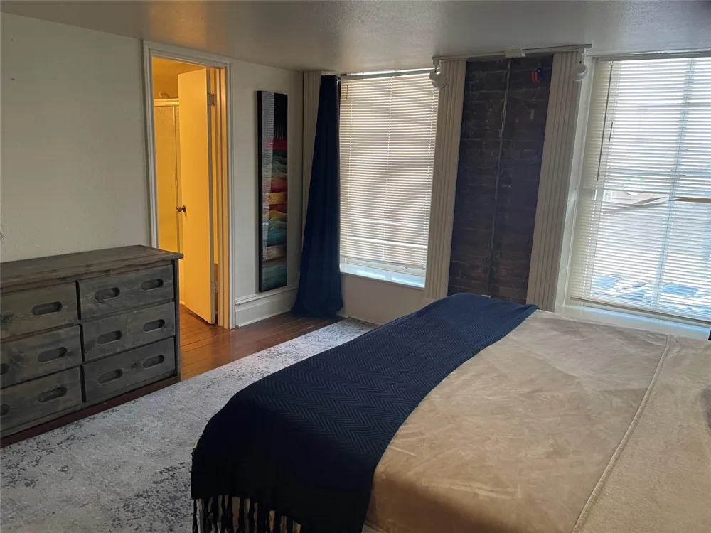 2118 Strand Street #209 Galveston, TX 77550
