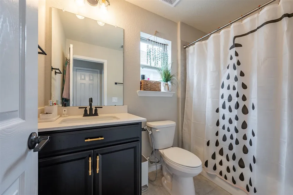 3416 Ovids Orchard Drive Houston, TX 77025