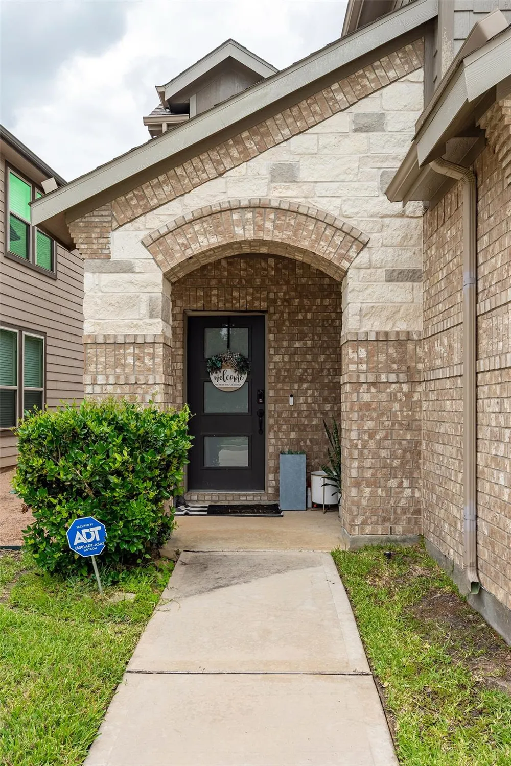 3416 Ovids Orchard Drive Houston, TX 77025
