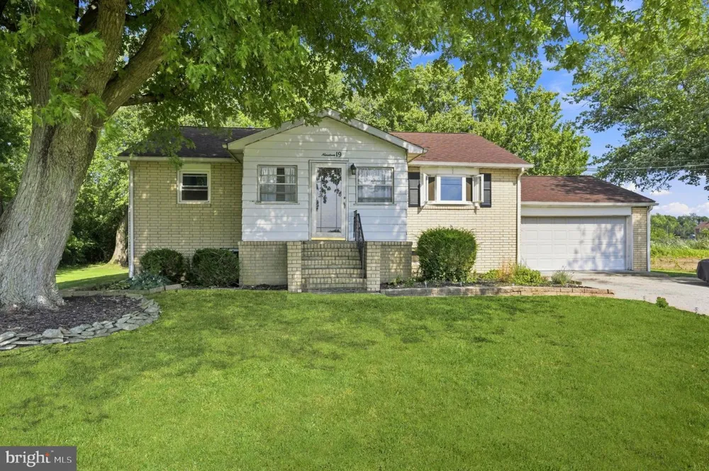 19 S TILBURY ROAD Salem, NJ 08079