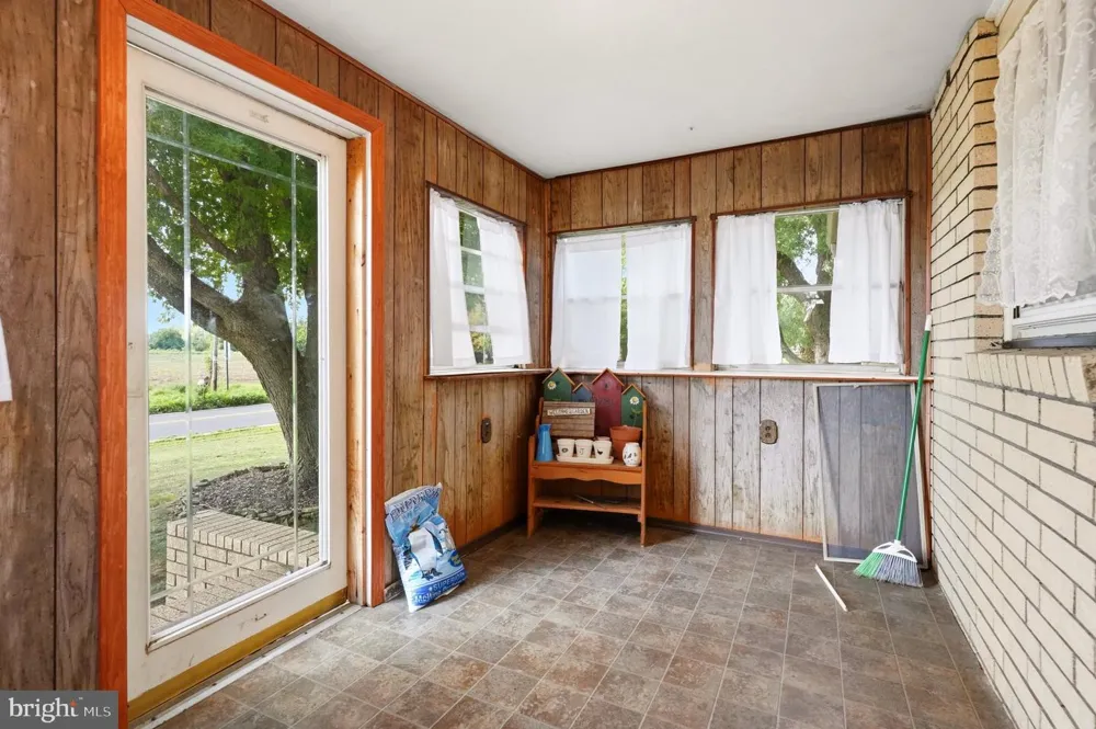 19 S TILBURY ROAD Salem, NJ 08079
