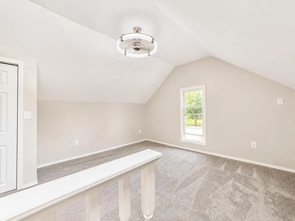 1926 Oakland Drive Kalamazoo, MI 49008