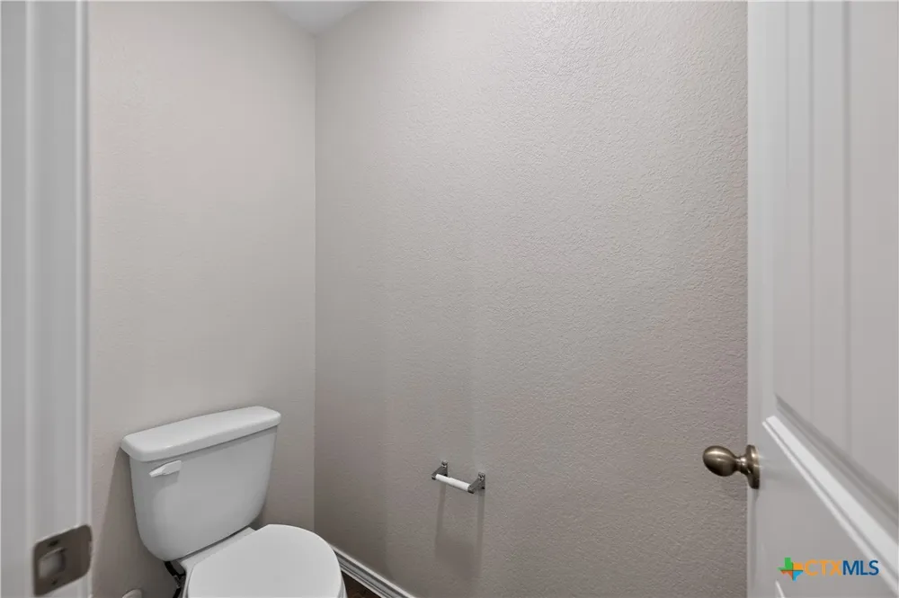 326 Richland Drive Lockhart, TX 78644